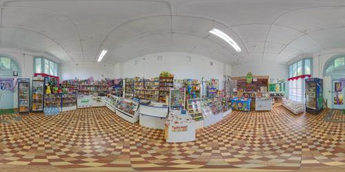 Магазин "Моя семья" (быв. №27) в Рудничном