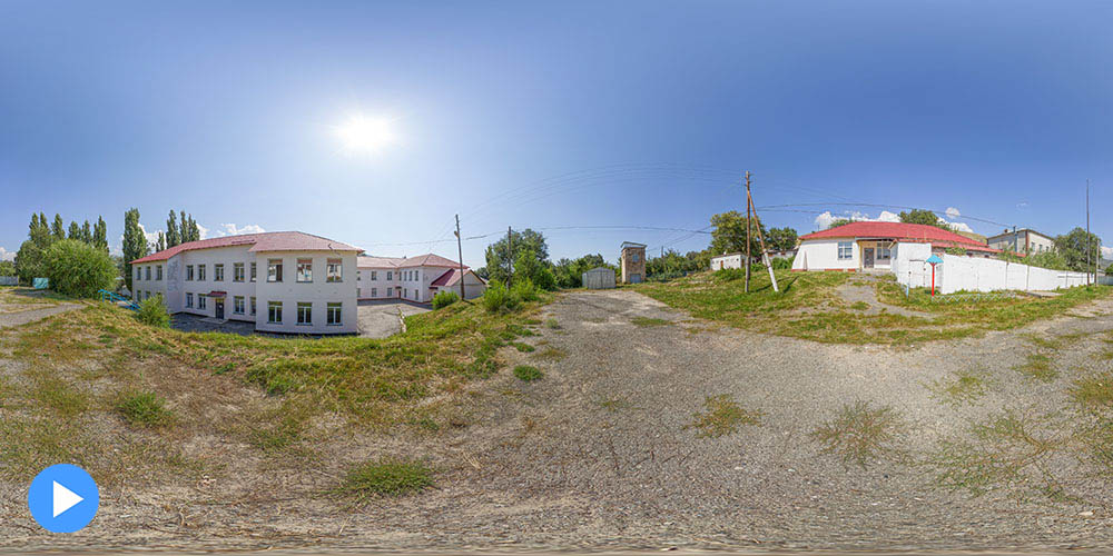 Школа №1. Вид с пригорка.